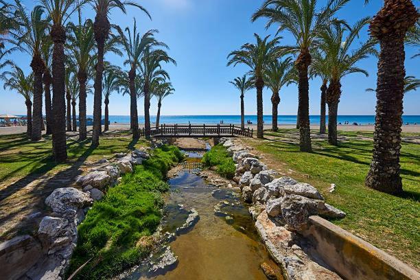 Apartamento Carole Playa Bajondillo Torremolinos Beach - Playa A 30 Segundos - Wifi - Parking - Terraza Daire Dış mekan fotoğraf