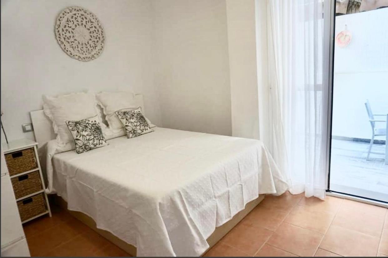 Apartamento Carole Playa Bajondillo Torremolinos Beach - Playa A 30 Segundos - Wifi - Parking - Terraza Daire Dış mekan fotoğraf
